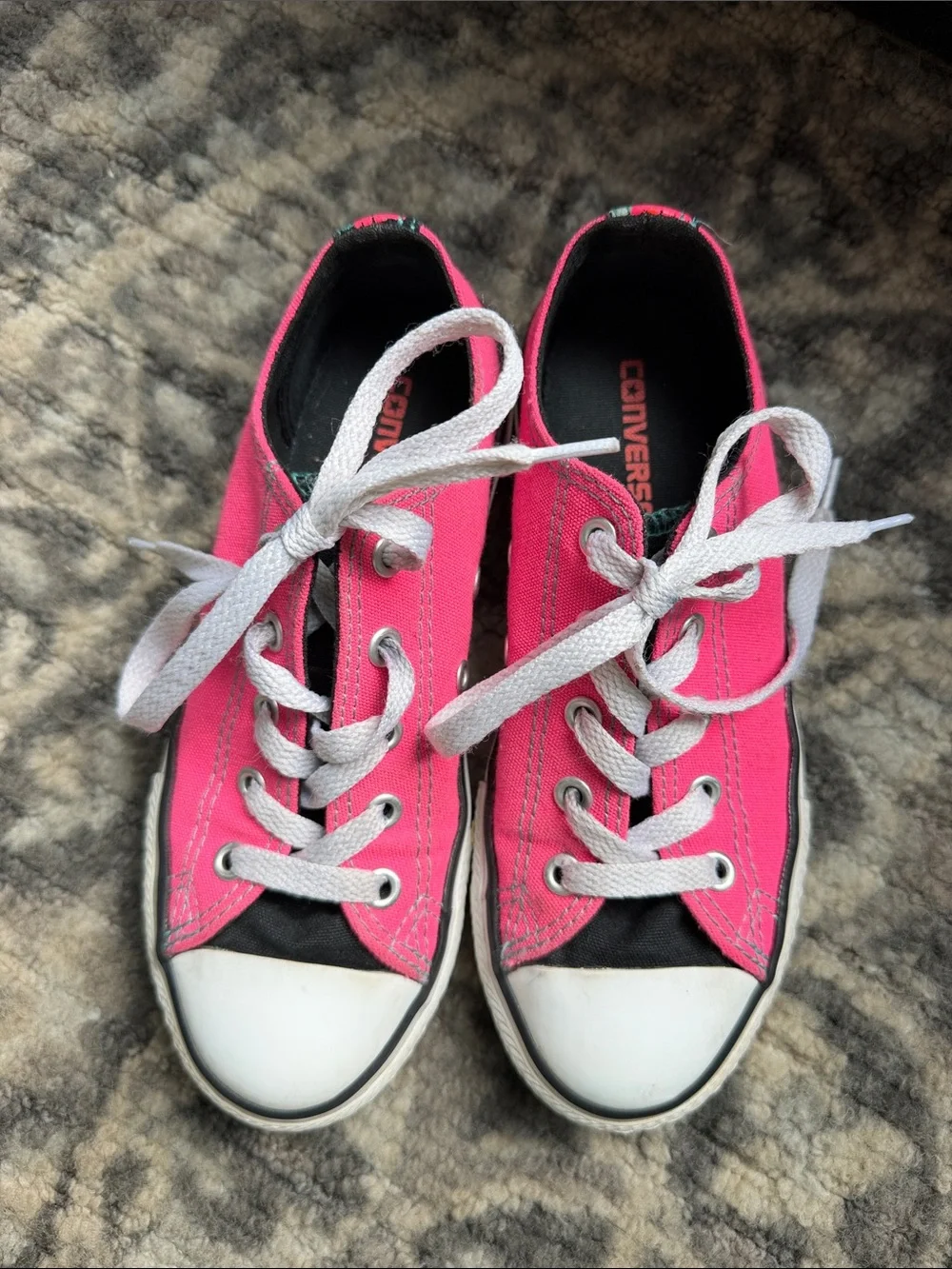 Converse Kids Hot Pink Low-Top Canvas Sneakers